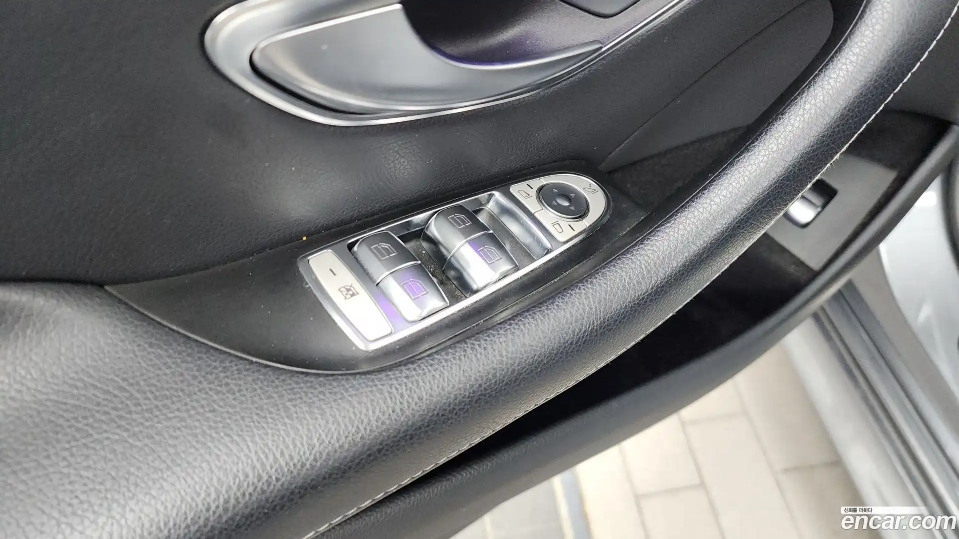 CLS-Class Mercedes-Benz 2019.1-OPTION-047