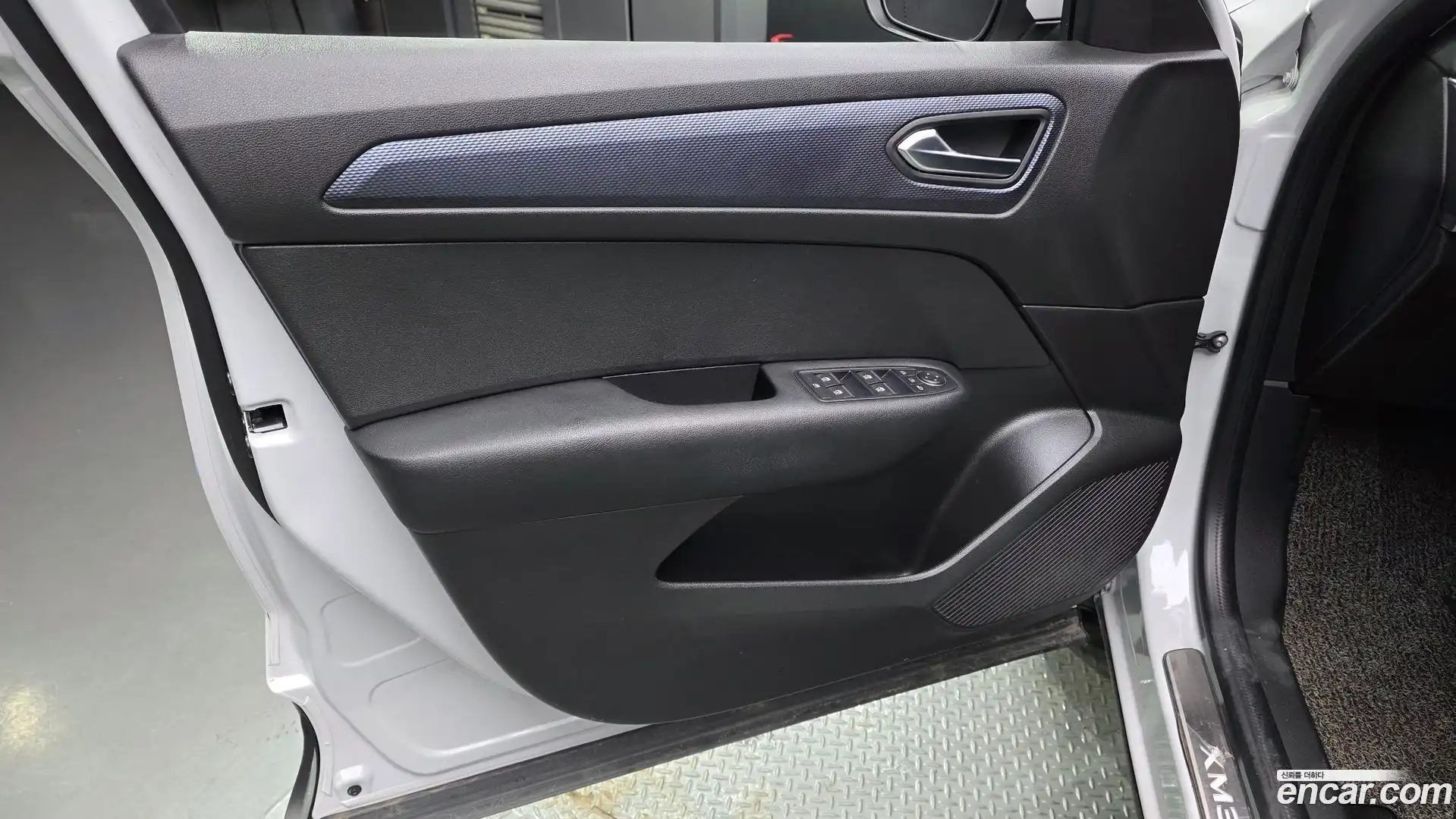 XM3 Renault Korea 2020.11-INNER-034