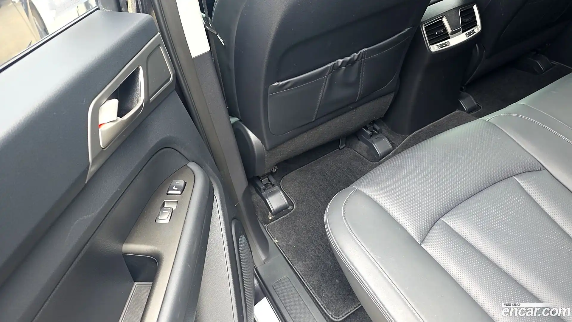 Rexton KG Mobility 2019.6-OPTION-022