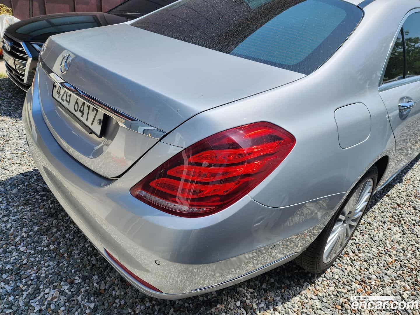 S-Class Mercedes-Benz 2017.4-INNER-008