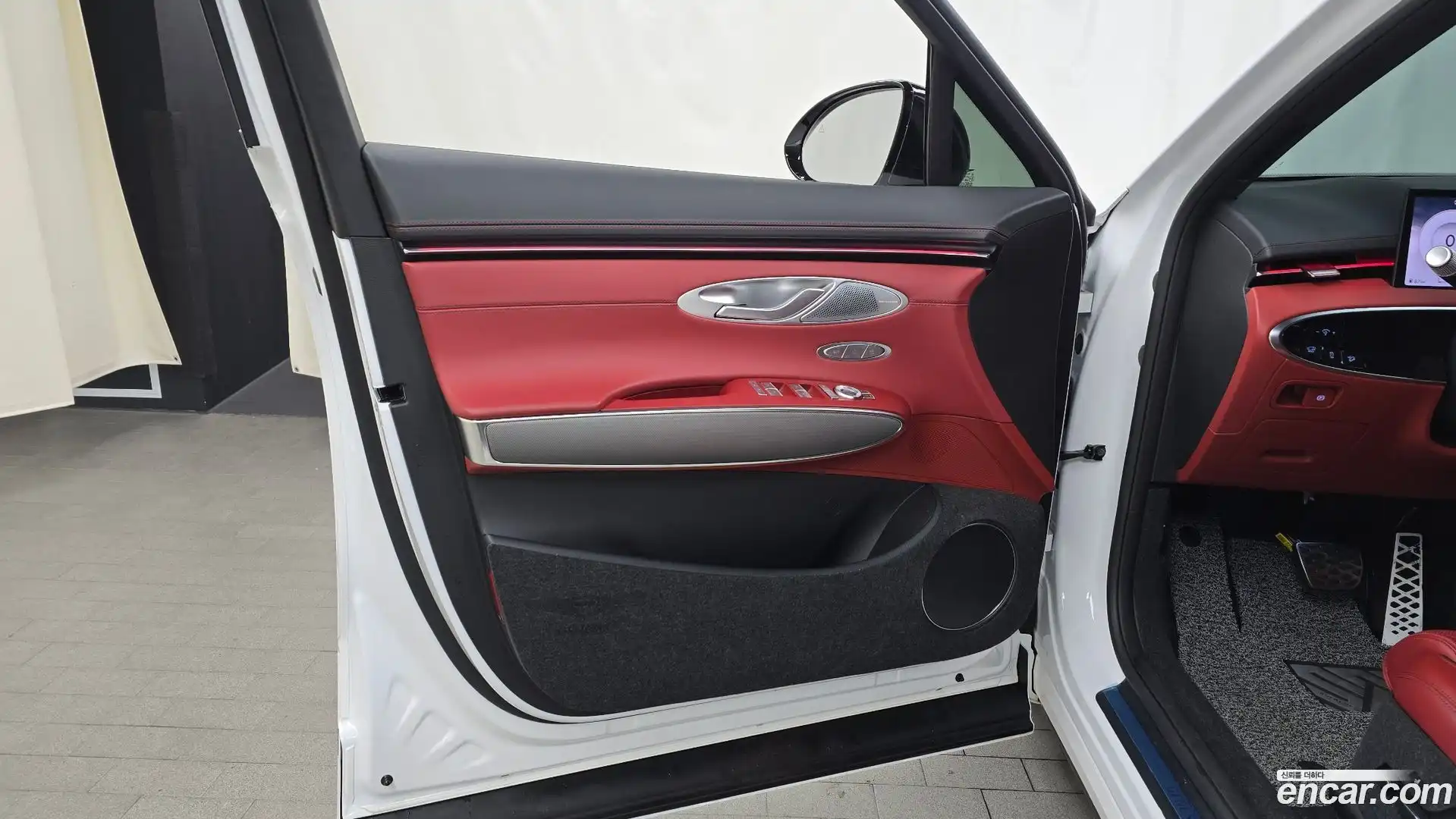 GV70 Genesis 2024.8-INNER-034