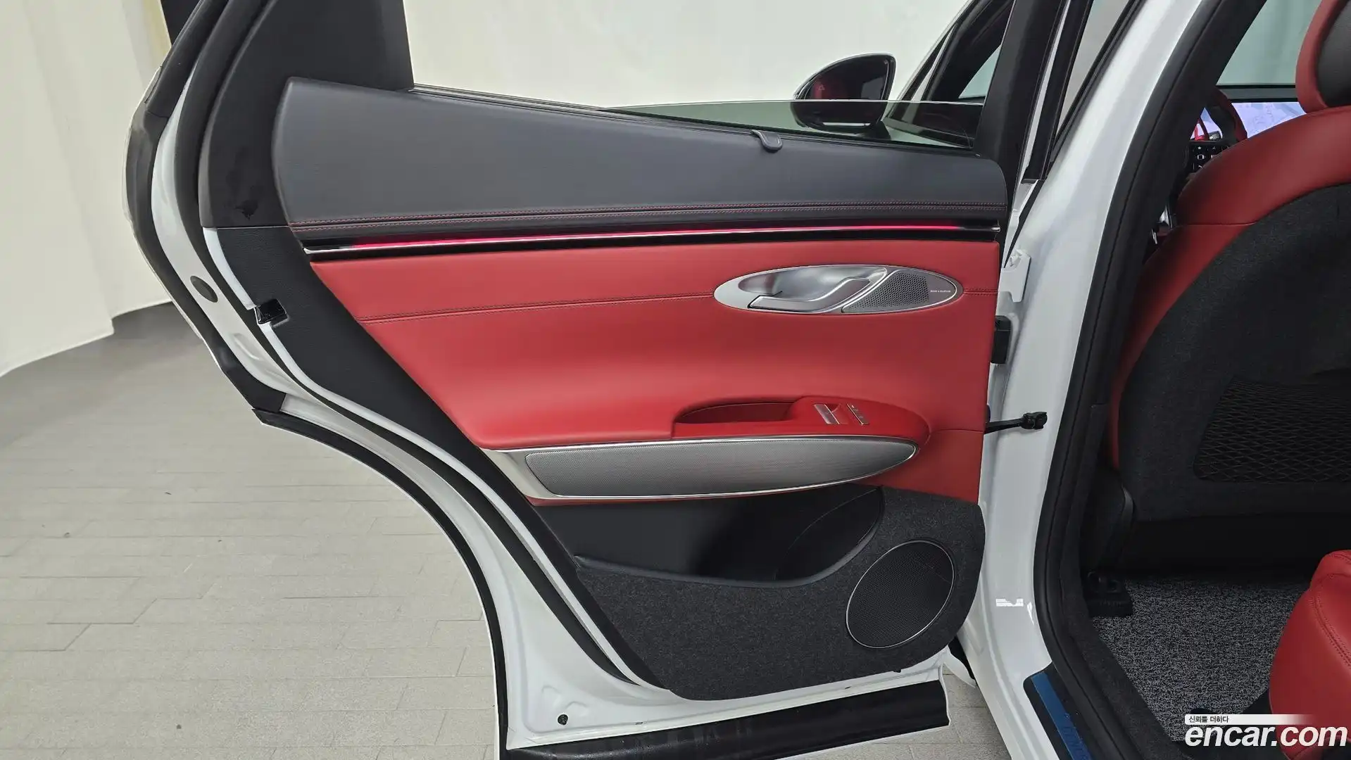 GV70 Genesis 2024.8-INNER-035