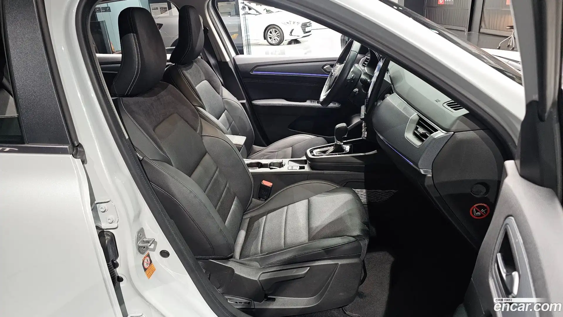XM3 Renault Korea 2022.4-INNER-036