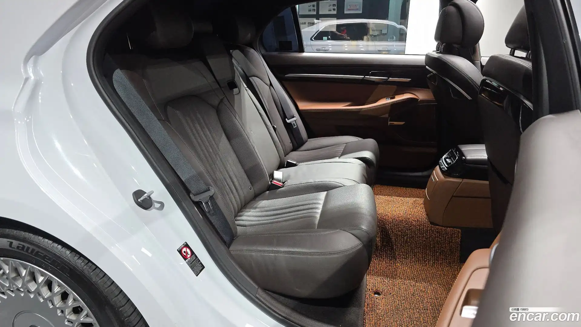 G90 Genesis 2019.0-OPTION-015