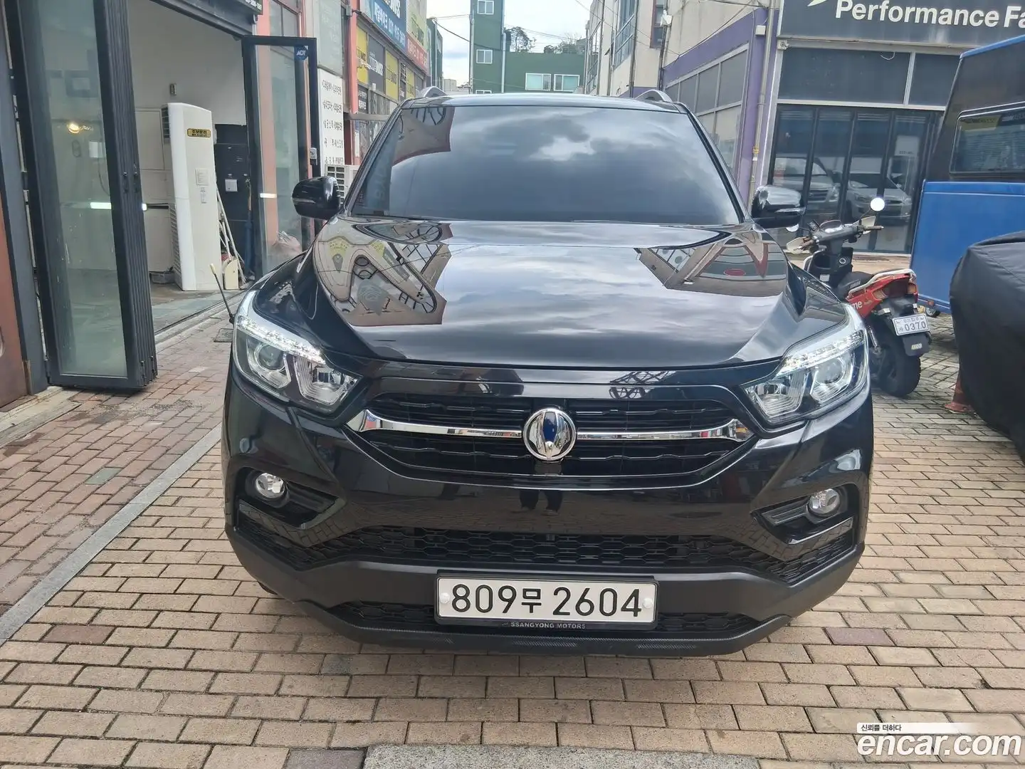 Rexton KG Mobility 2018.2-OUTER-001