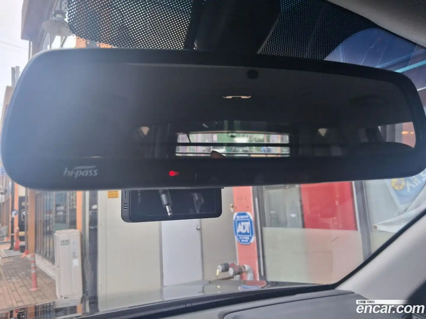 Rexton KG Mobility 2018.2-INNER-010