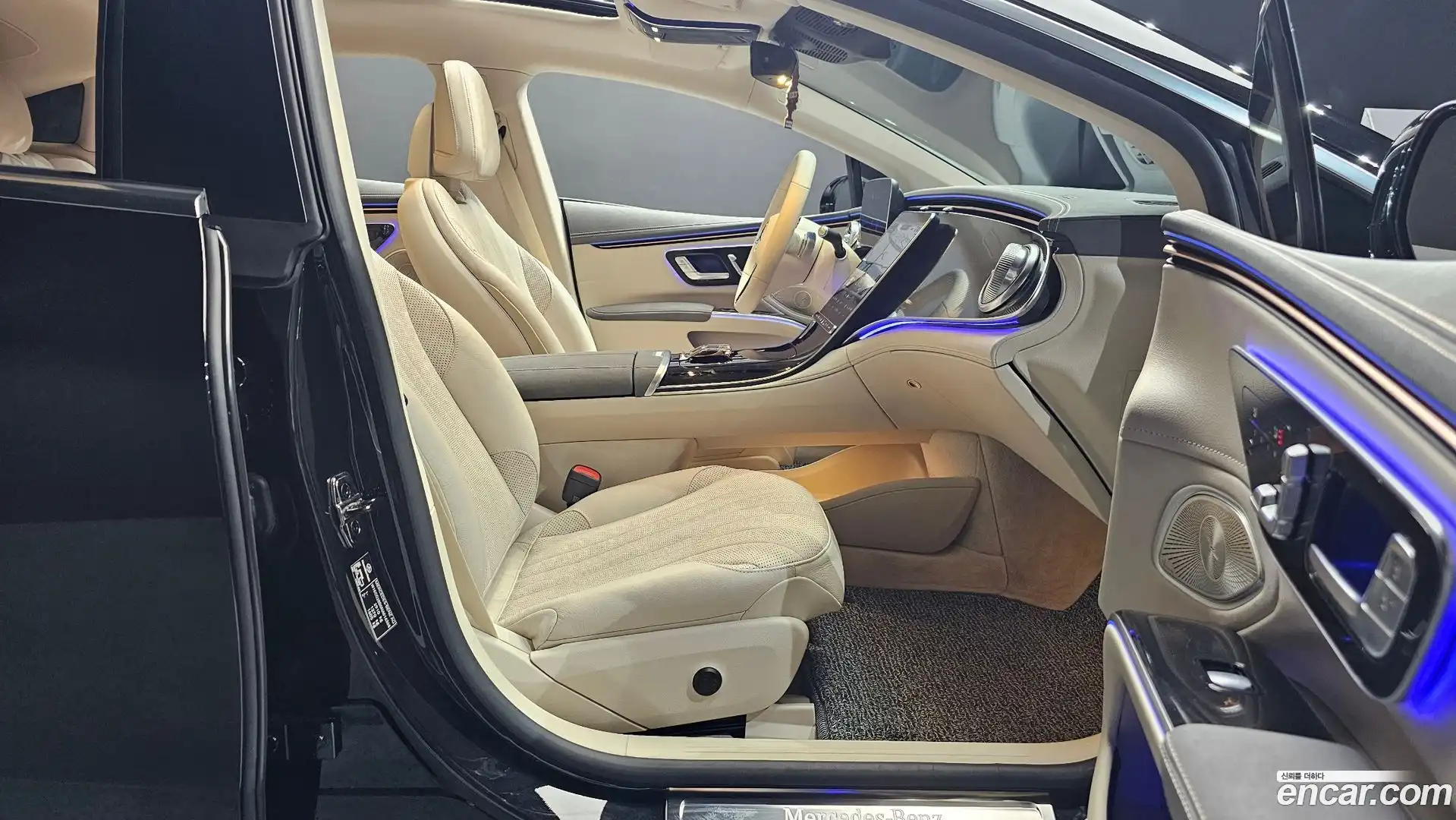 EQS Mercedes-Benz 2022.5-INNER-036