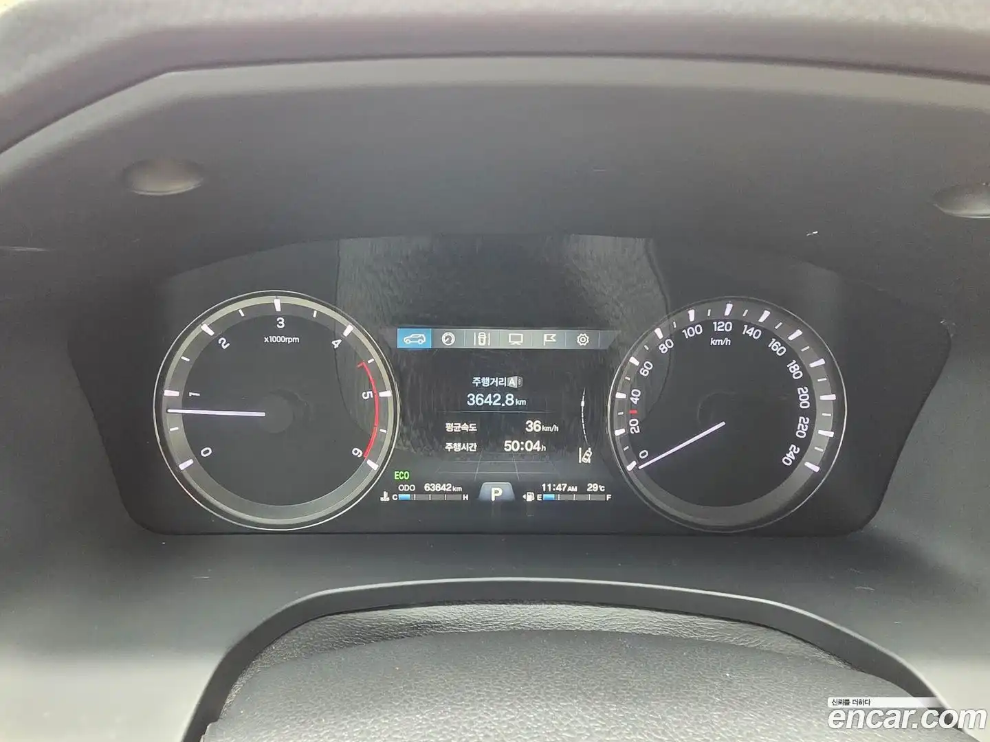 Rexton KG Mobility 2021.5-INNER-008