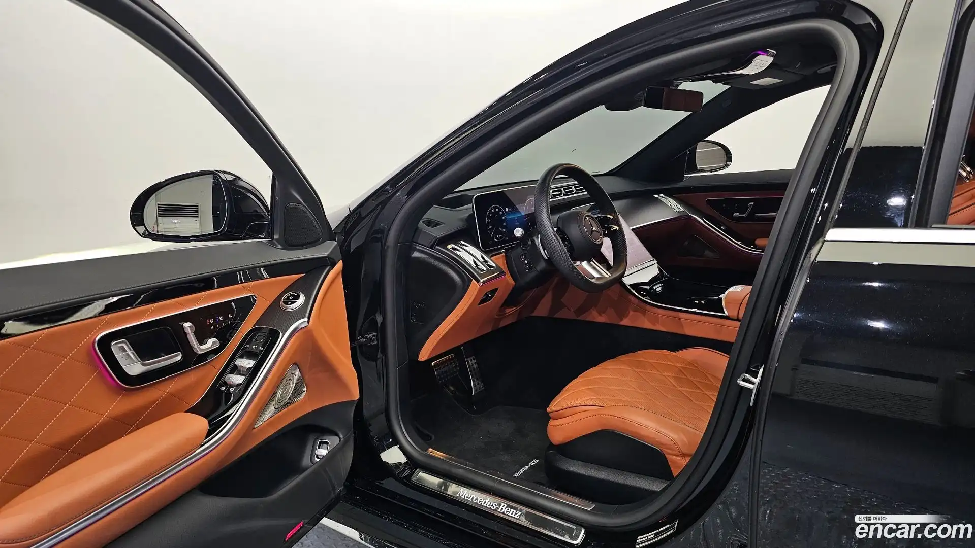 S-Class Mercedes-Benz 2023.6-INNER-010