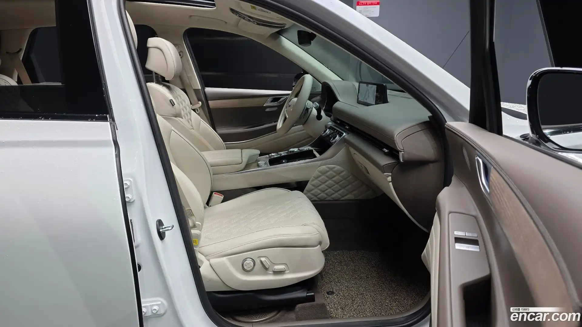 GV80 Genesis 2023.3-OPTION-015