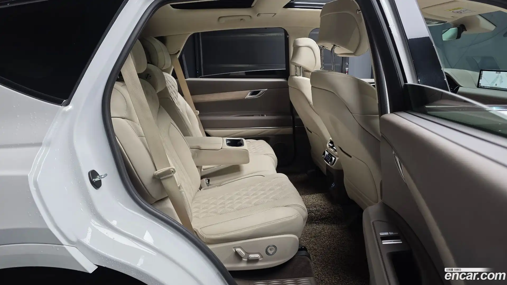 GV80 Genesis 2023.3-OPTION-016