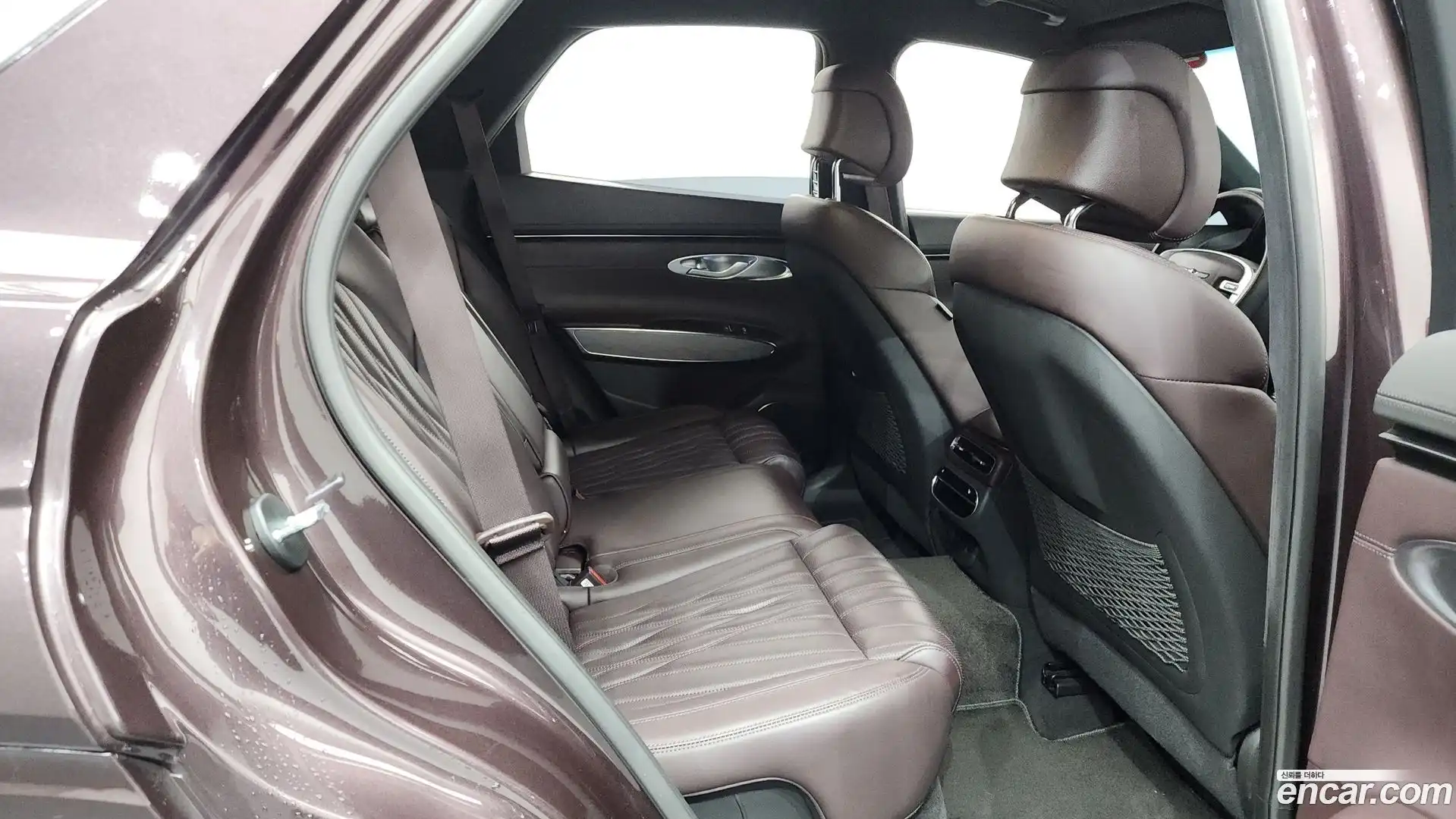GV70 Genesis 2021.0-OPTION-023
