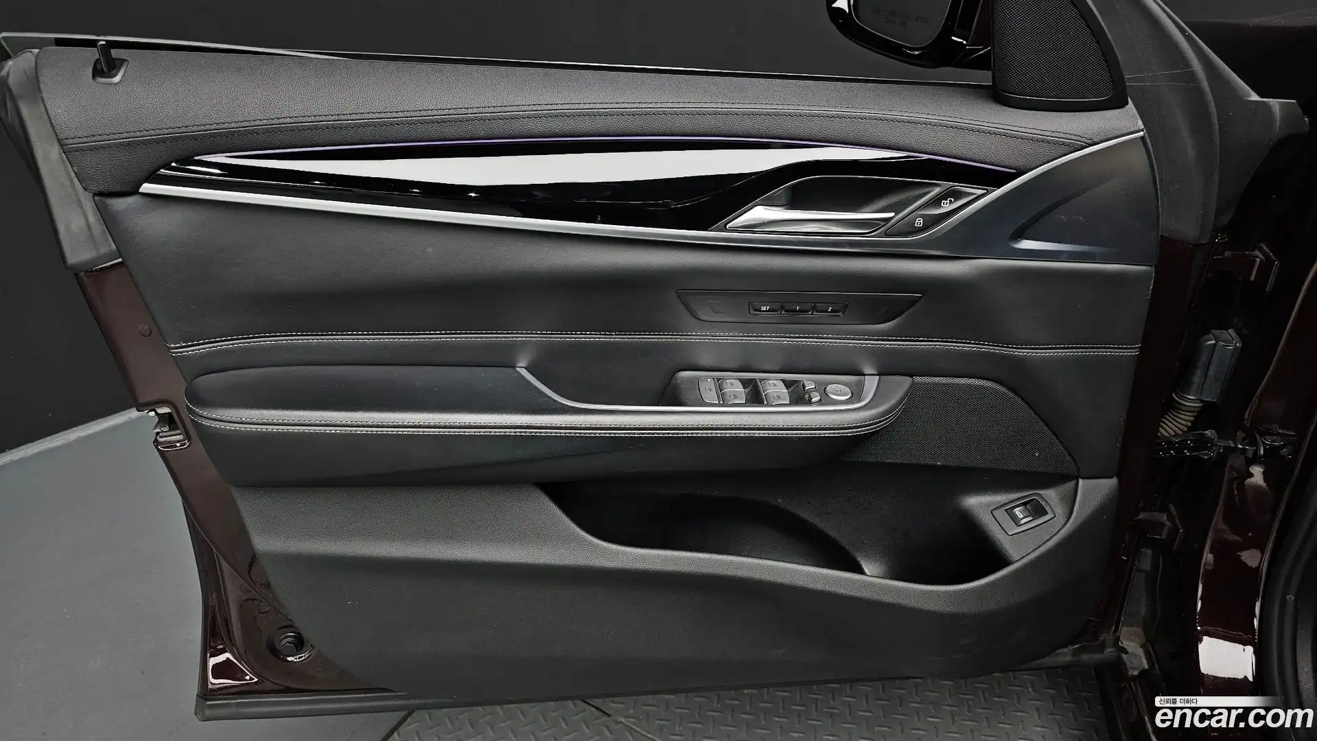 Gran Turismo BMW 2020.3-INNER-034