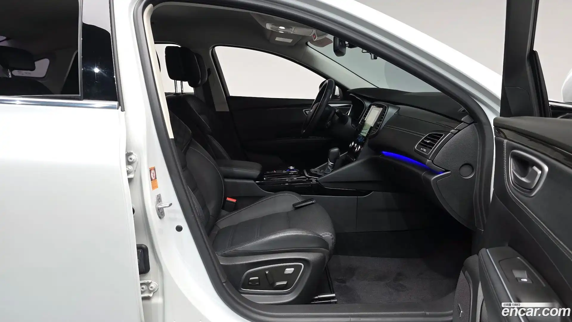 SM6 Renault Korea 2017.3-INNER-036