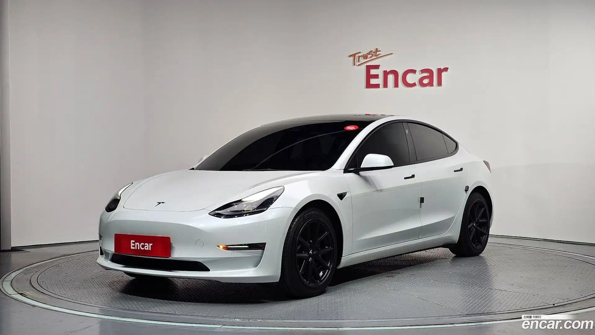Model 3 Tesla 2022.7-OUTER-001