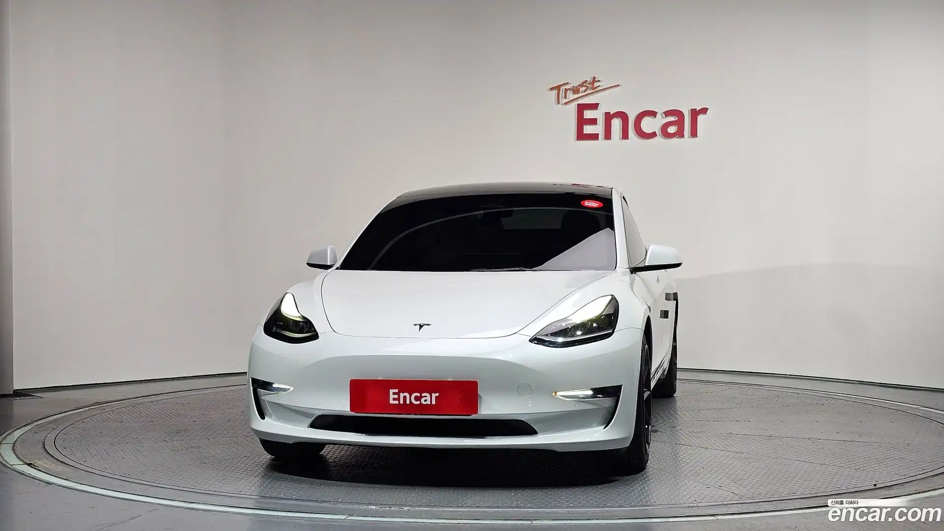 Model 3 Tesla 2022.7-OUTER-003