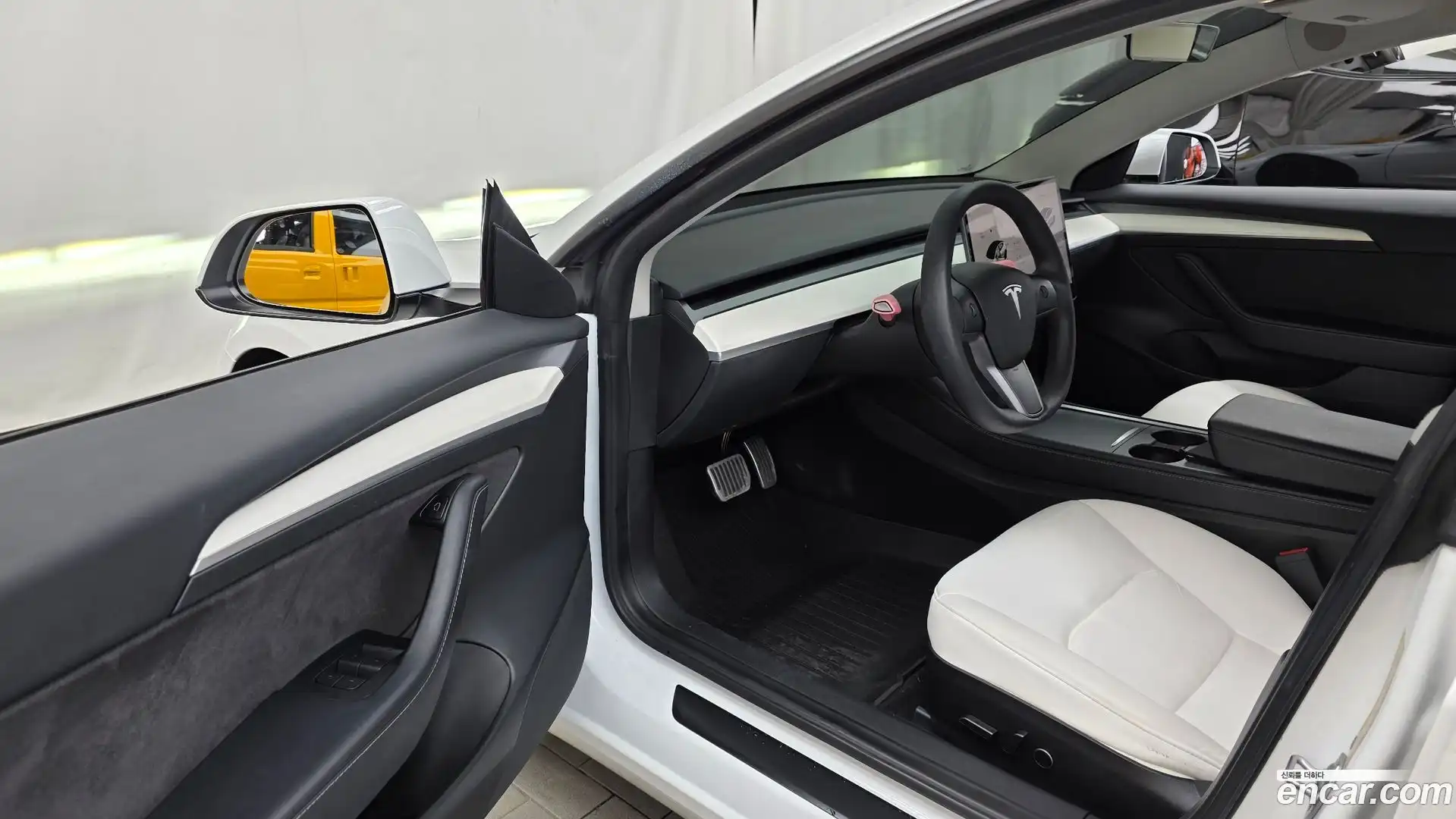 Model 3 Tesla 2022.7-INNER-010