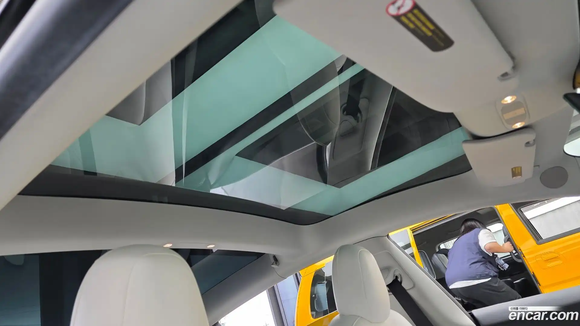 Model 3 Tesla 2022.7-OPTION-021