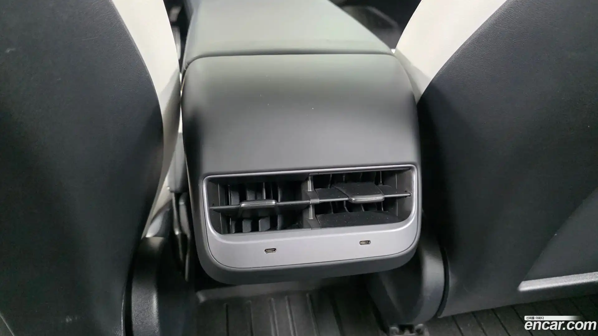Model 3 Tesla 2022.7-OPTION-023