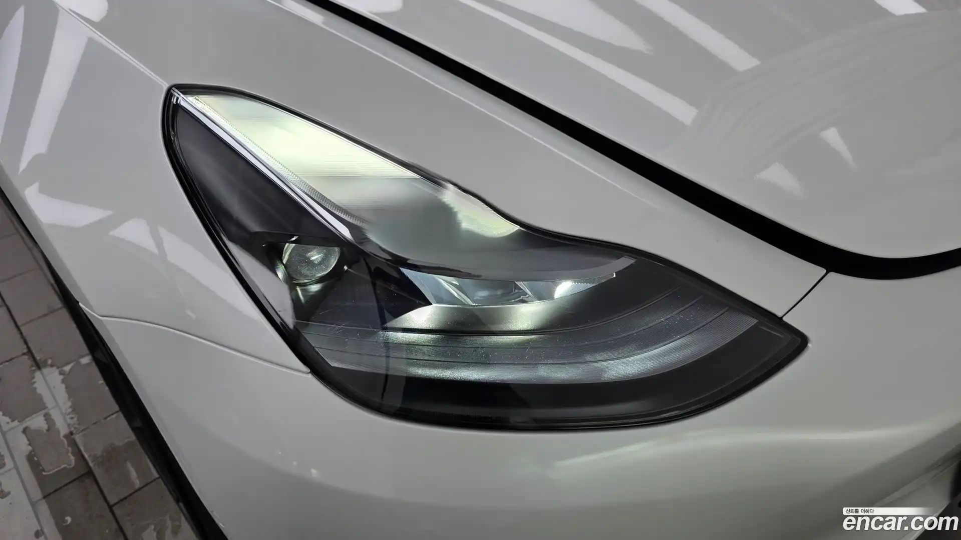 Model 3 Tesla 2022.7-OUTER-032