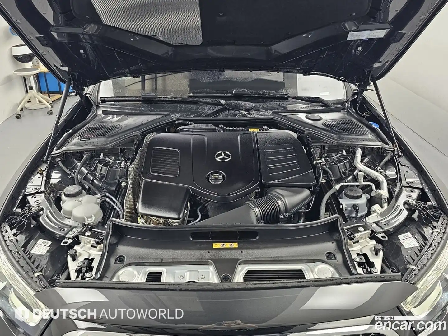 E-Class Mercedes-Benz 2025.2-OUTER-006