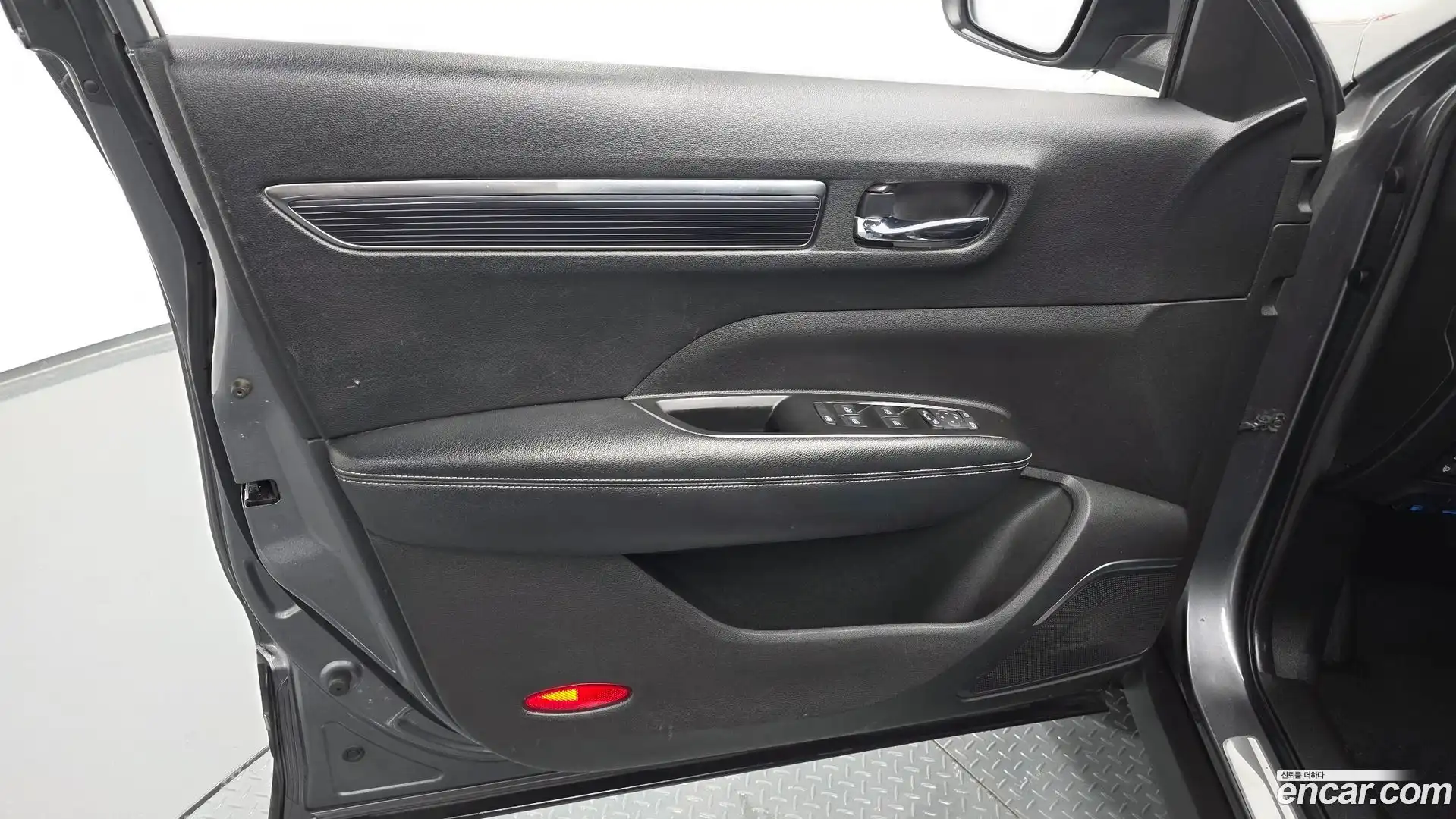 QM6 Renault Korea 2022.1-INNER-034