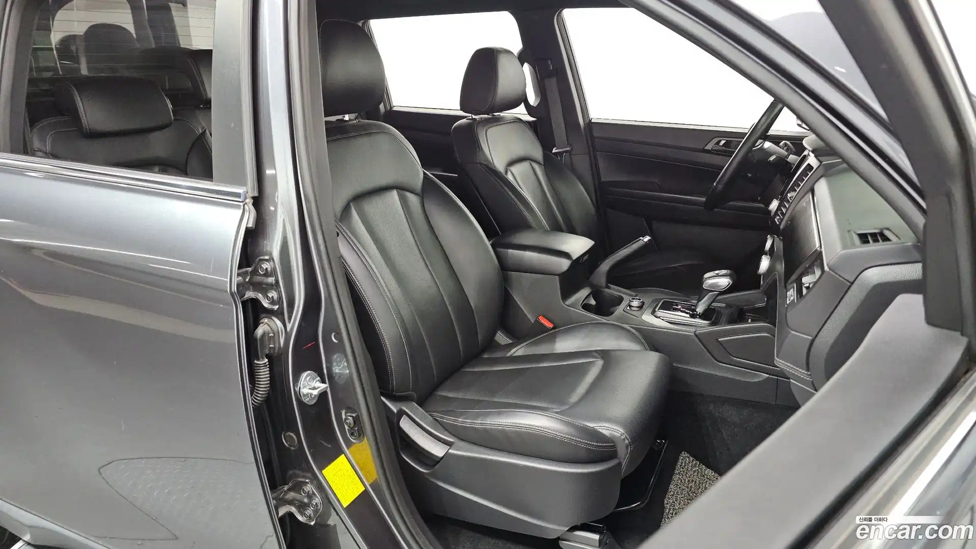 Rexton KG Mobility 2021.0-OPTION-016