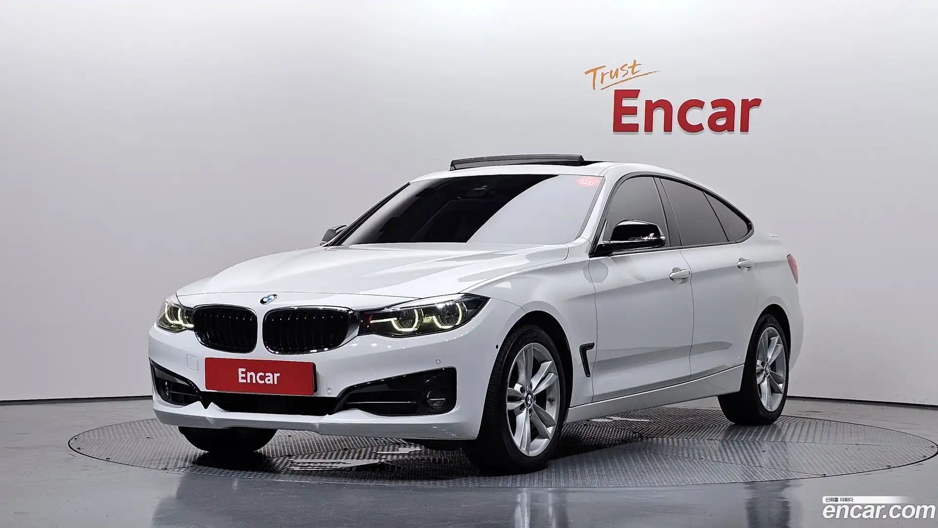 Gran Turismo BMW 2019.10-OUTER-001