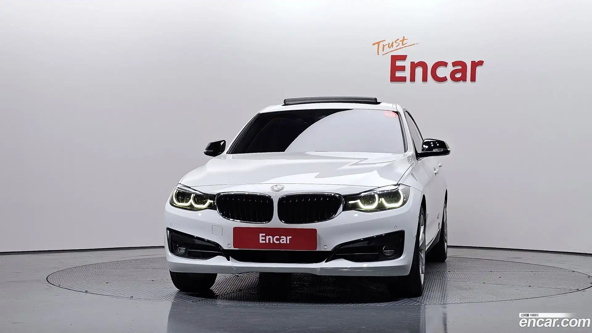 Gran Turismo BMW 2019.10-OUTER-003