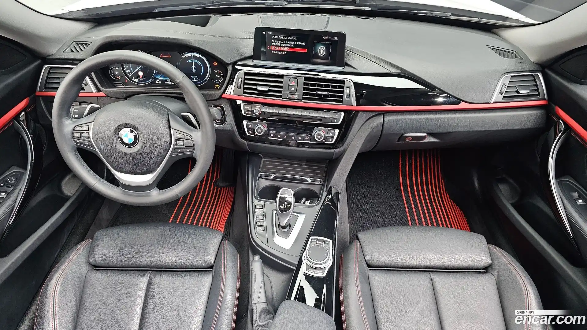 Gran Turismo BMW 2019.10-INNER-007