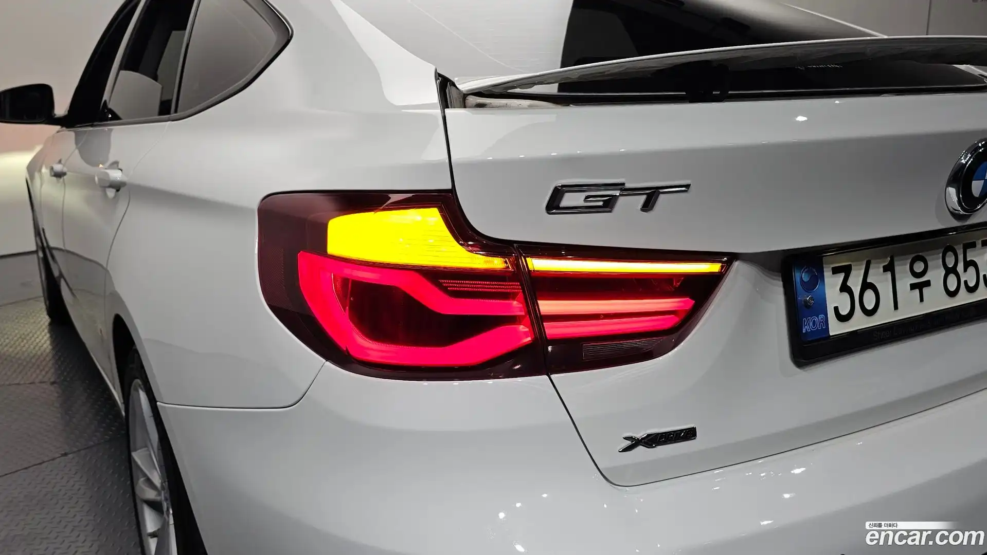 Gran Turismo BMW 2019.10-OUTER-033