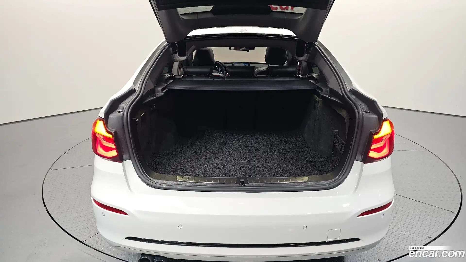 Gran Turismo BMW 2019.10-OPTION-040