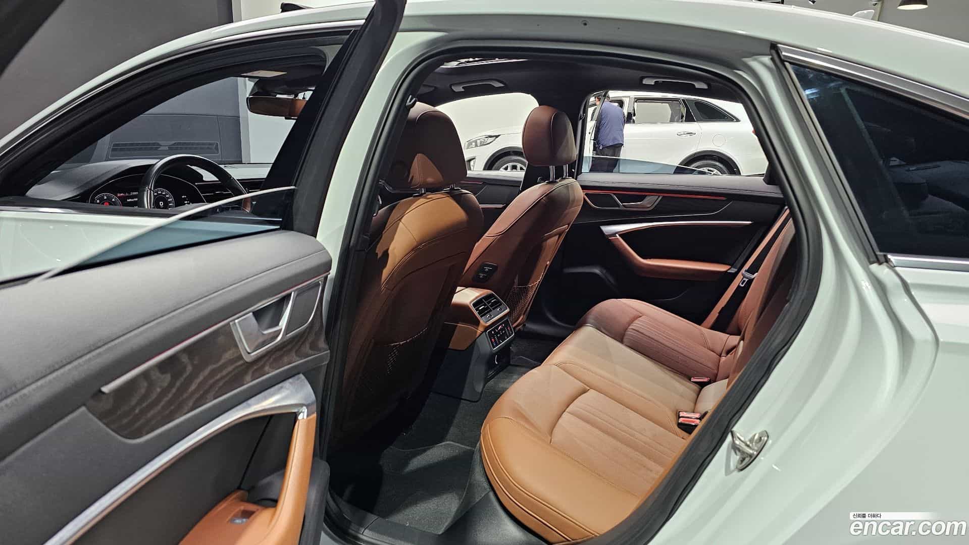 A6 Audi 2020.3-OPTION-015