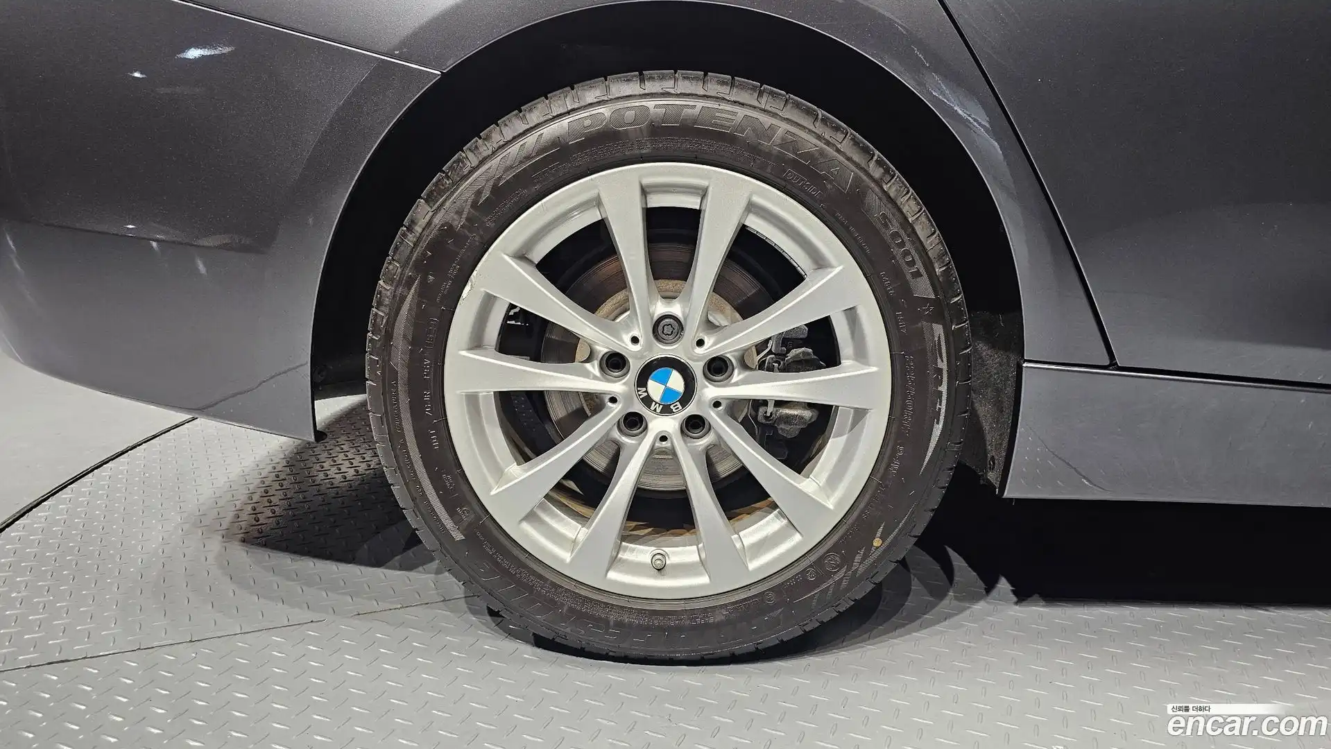 3-Series BMW 2016.5-OUTER-005