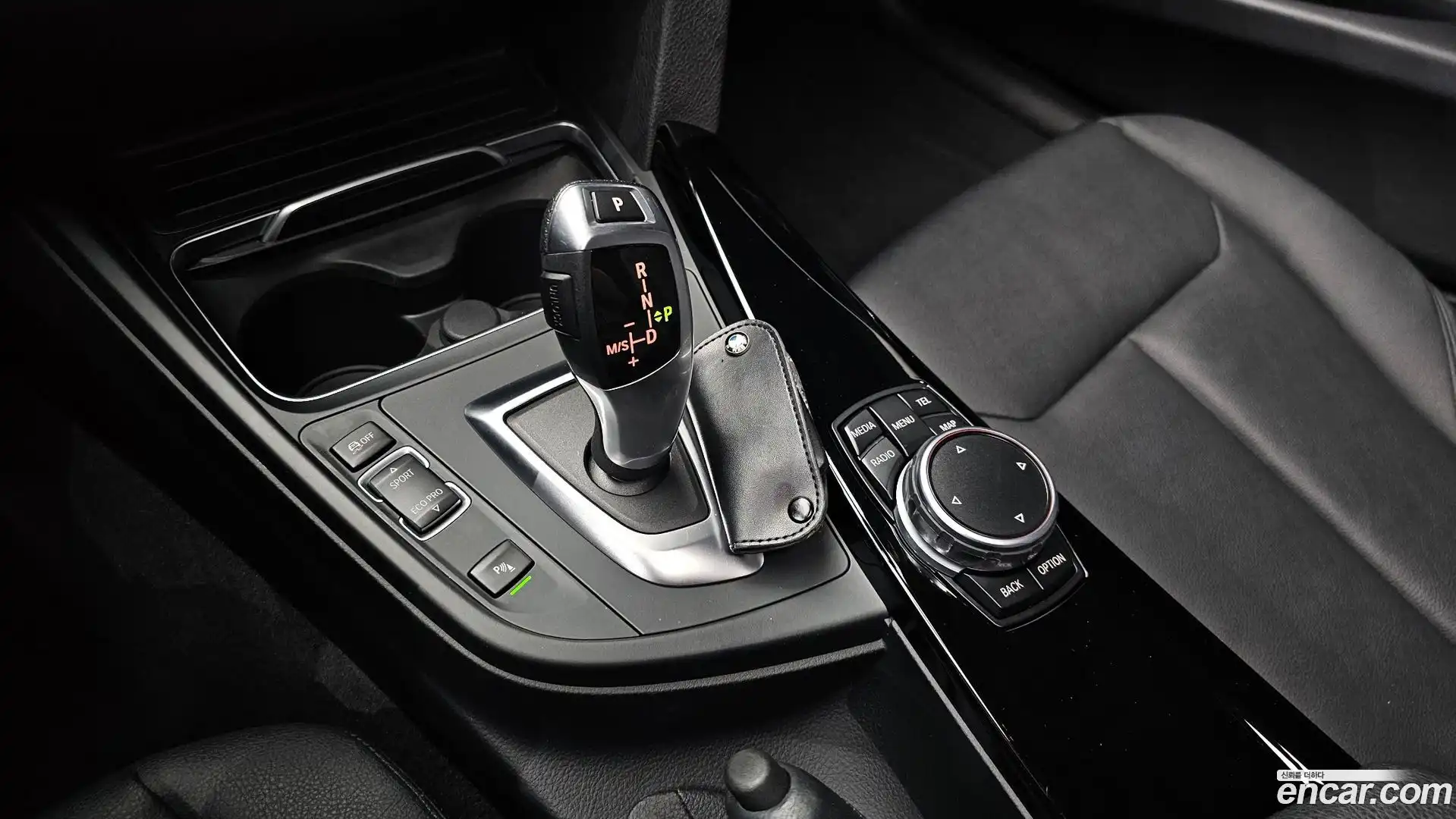 3-Series BMW 2016.5-INNER-009