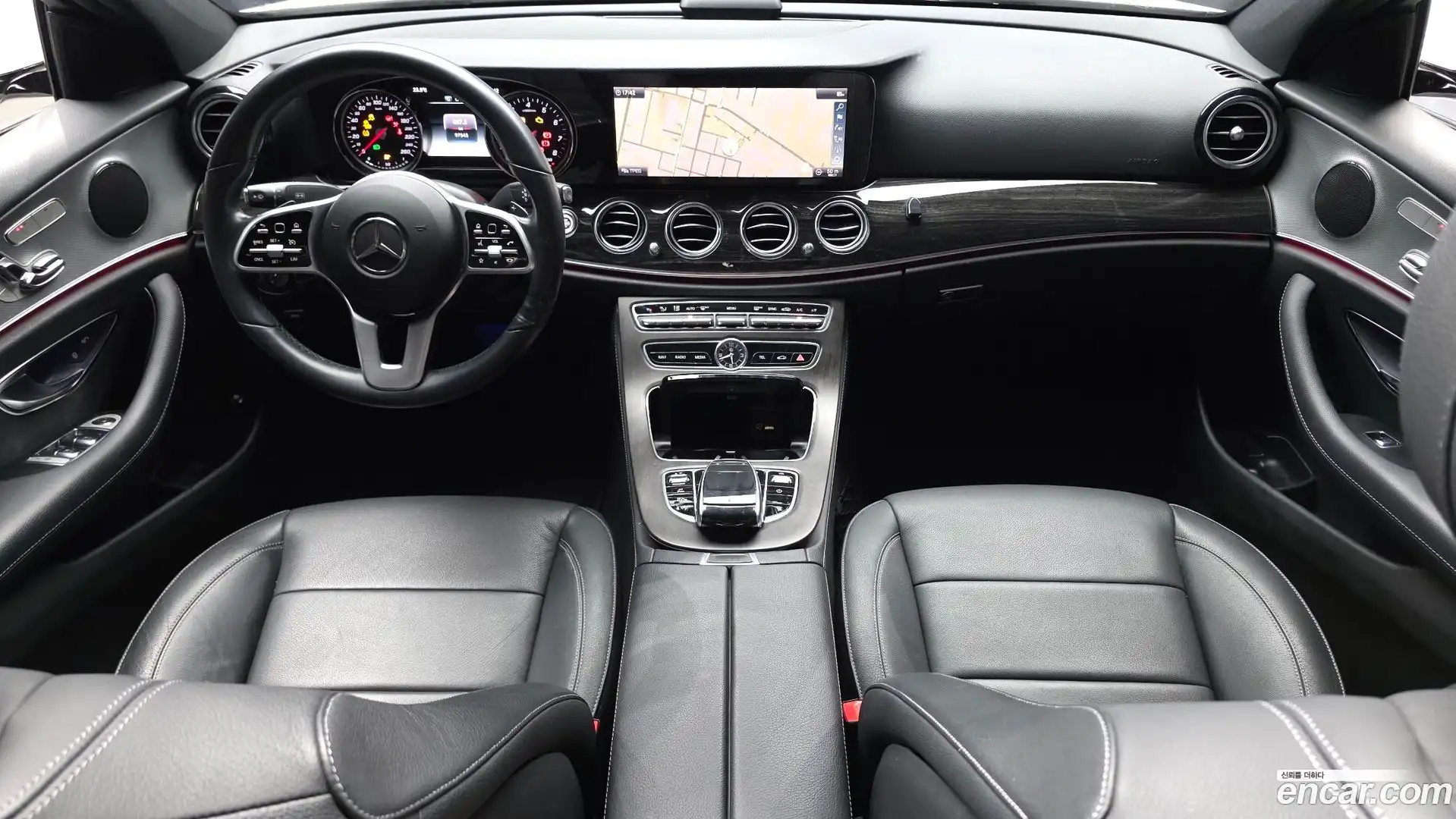 E-Class Mercedes-Benz 2019.8-INNER-007