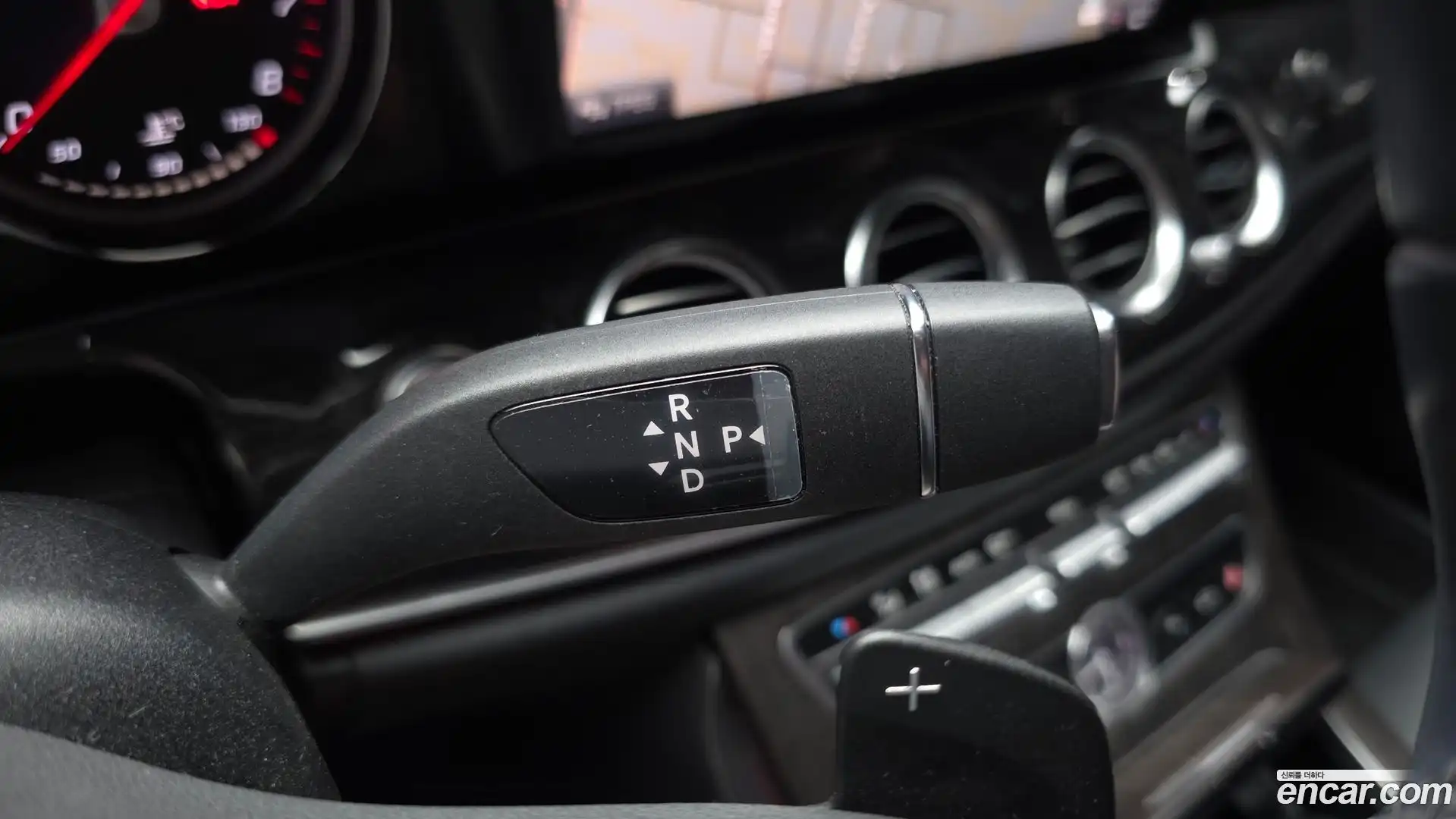 E-Class Mercedes-Benz 2019.8-INNER-009