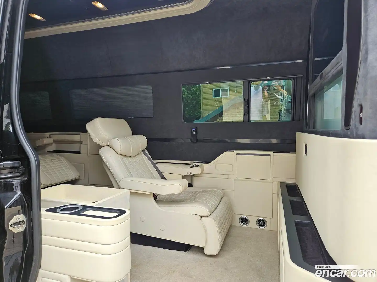 Sprinter Mercedes-Benz 2023.5-INNER-007