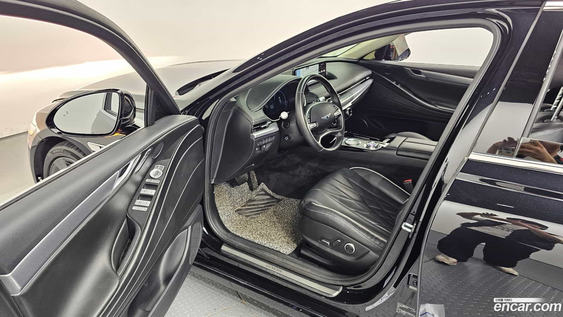 G80 Genesis 2020.11-INNER-010
