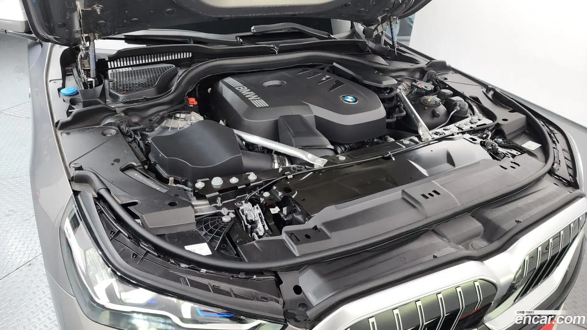 5-Series BMW 2025.3-OUTER-006