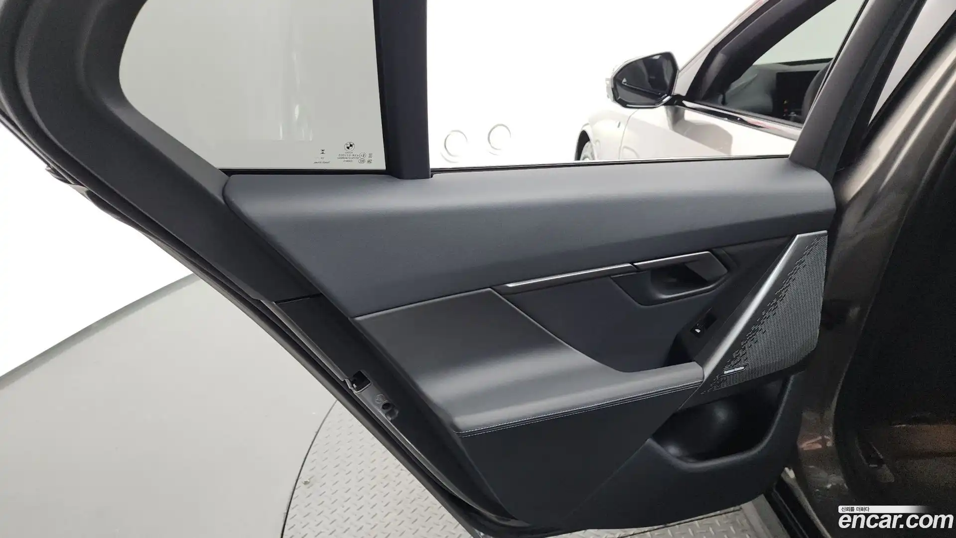 5-Series BMW 2025.3-INNER-035