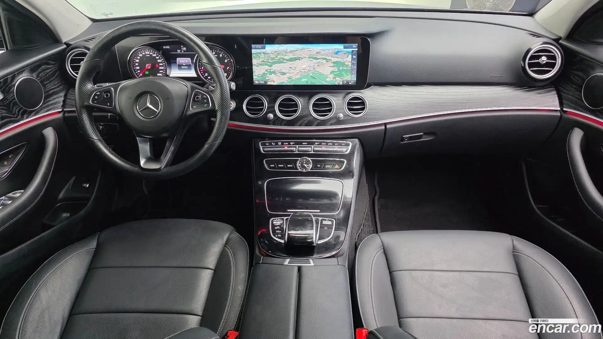 E-Class Mercedes-Benz 2017.9-INNER-007
