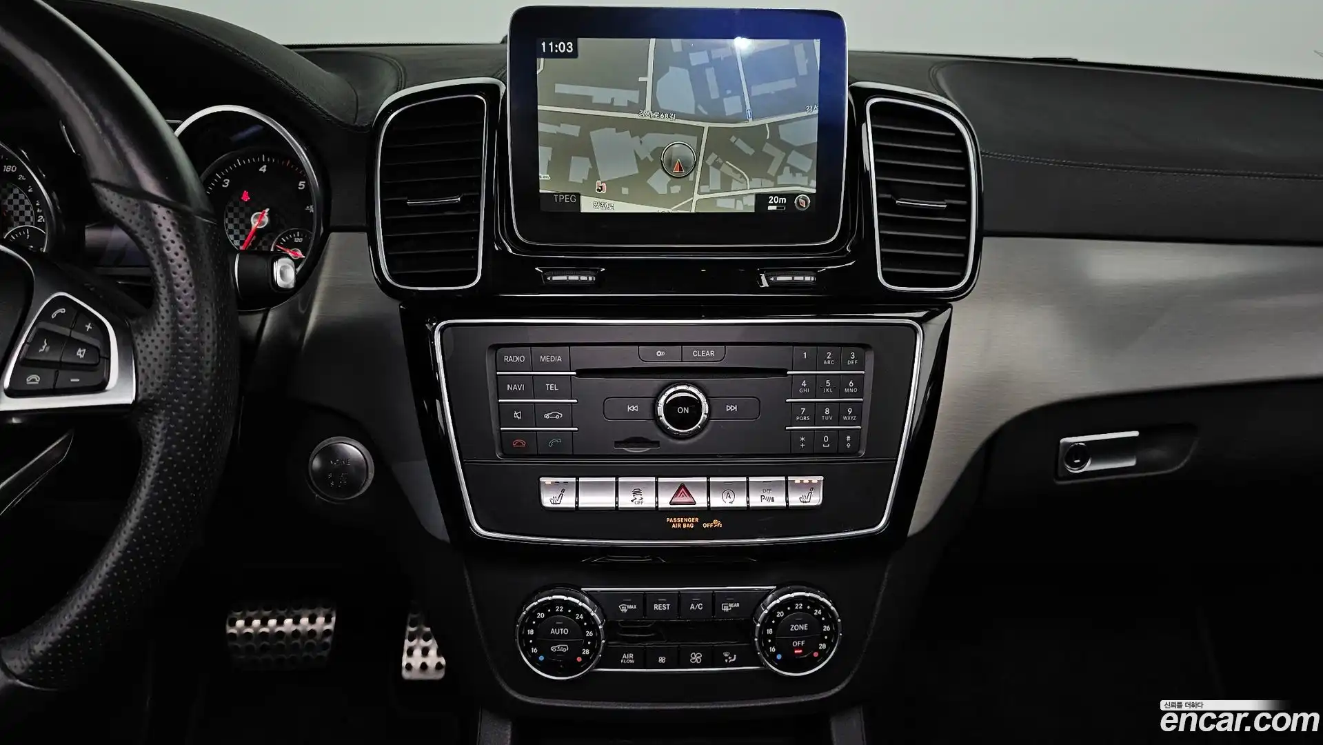 GLE-Class Mercedes-Benz 2017.1-OPTION-018