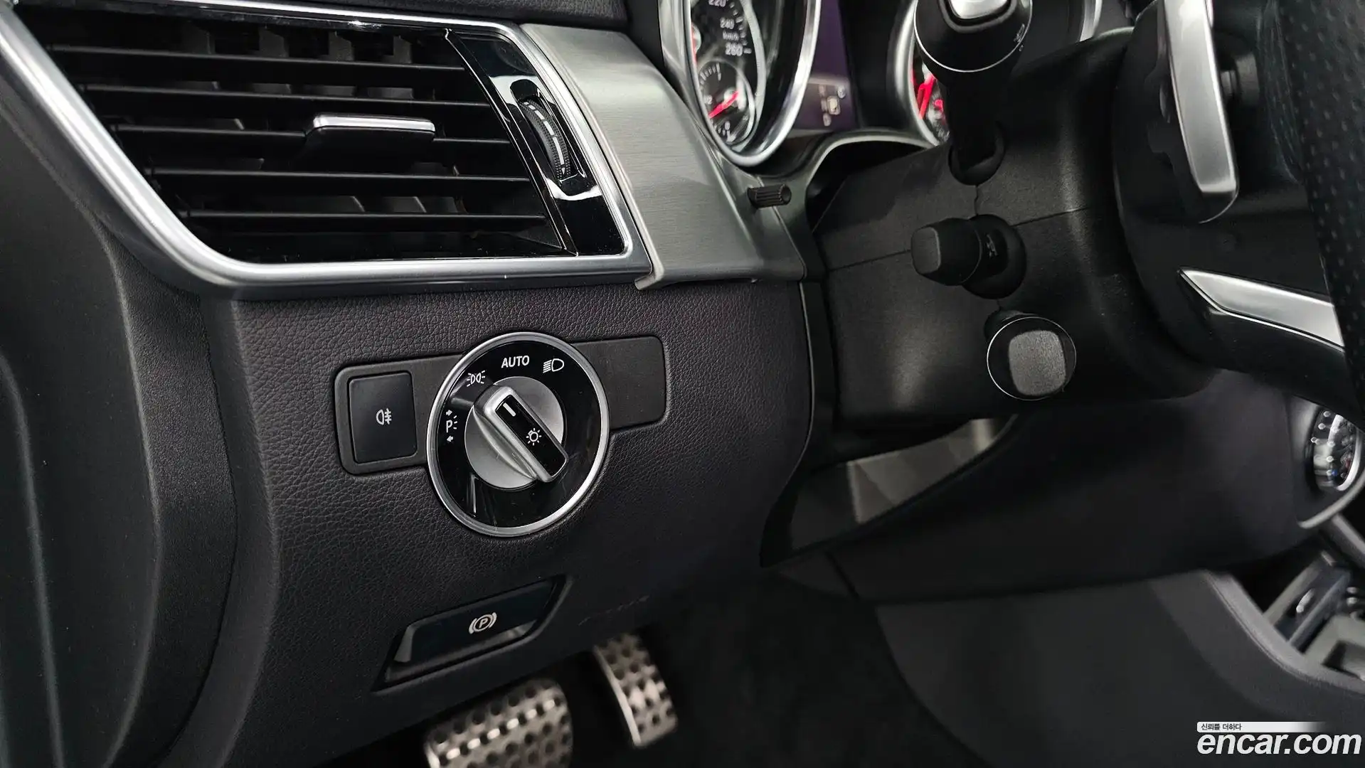 GLE-Class Mercedes-Benz 2017.1-OPTION-023