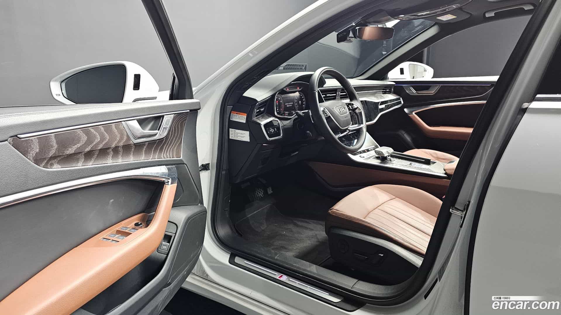 A6 Audi 2022.11-INNER-010
