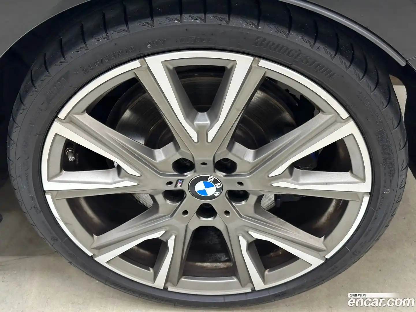 1-Series BMW 2023.11-OUTER-005