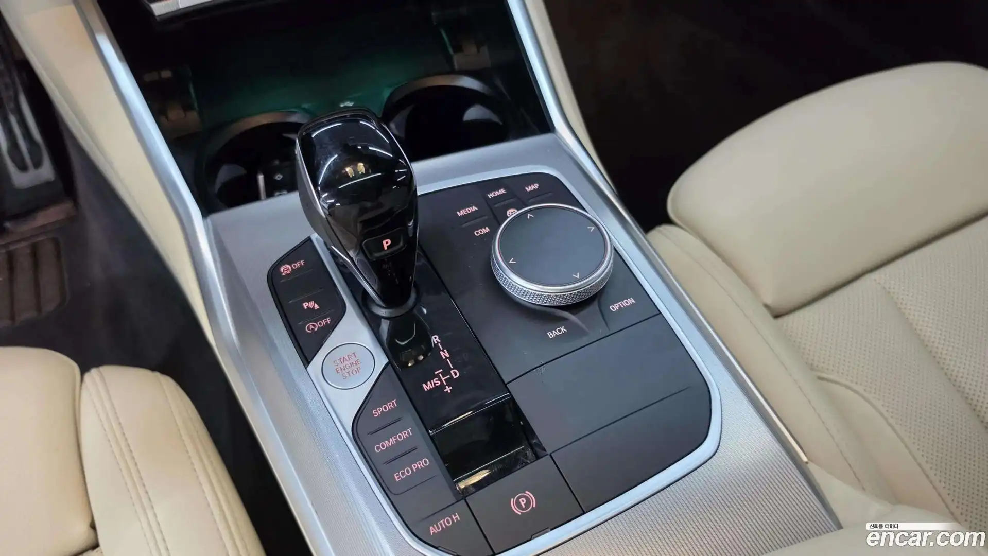 3-Series BMW 2022.6-INNER-009