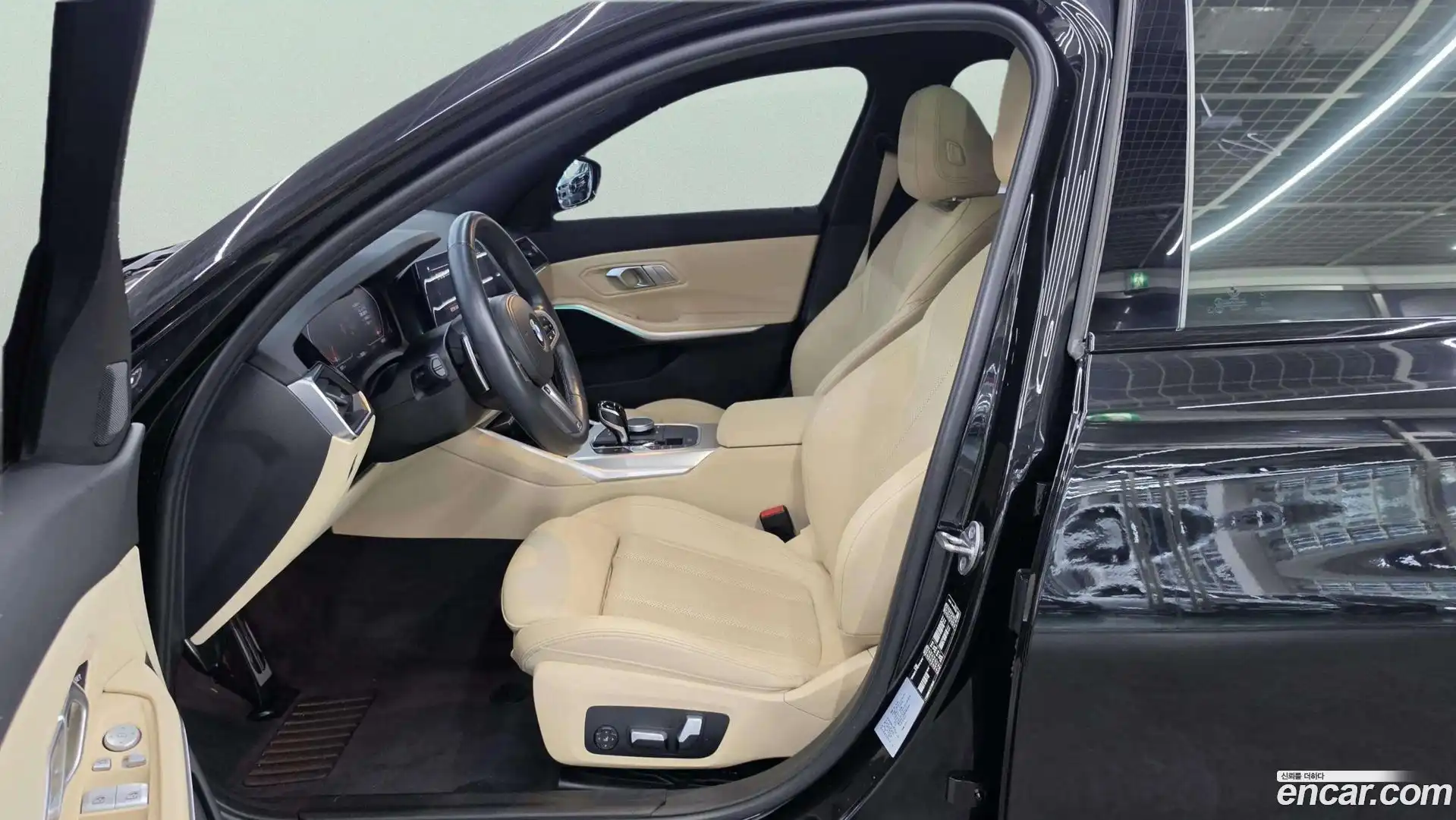 3-Series BMW 2022.6-INNER-010