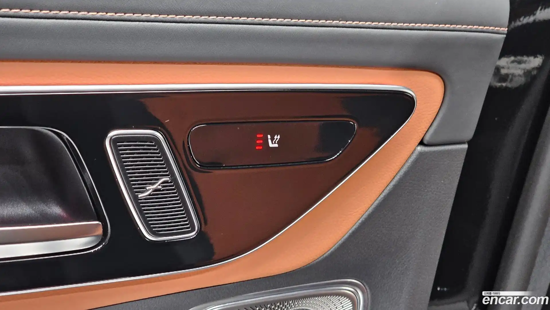 GLC-Class Mercedes-Benz 2024.2-OPTION-041