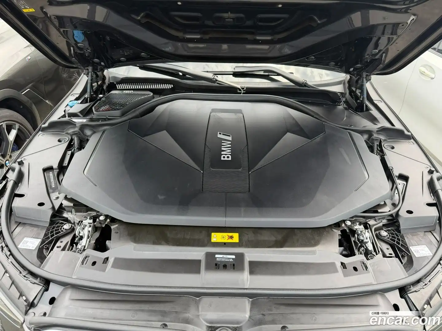 i5 BMW 2024.1-OPTION-022